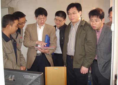 省經(jīng)委、市經(jīng)委領(lǐng)導(dǎo)了解工作情況